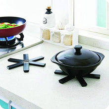 Load image into Gallery viewer, 0775 Foldable Non-Slip Heat Resistant Kitchen Hotmat
